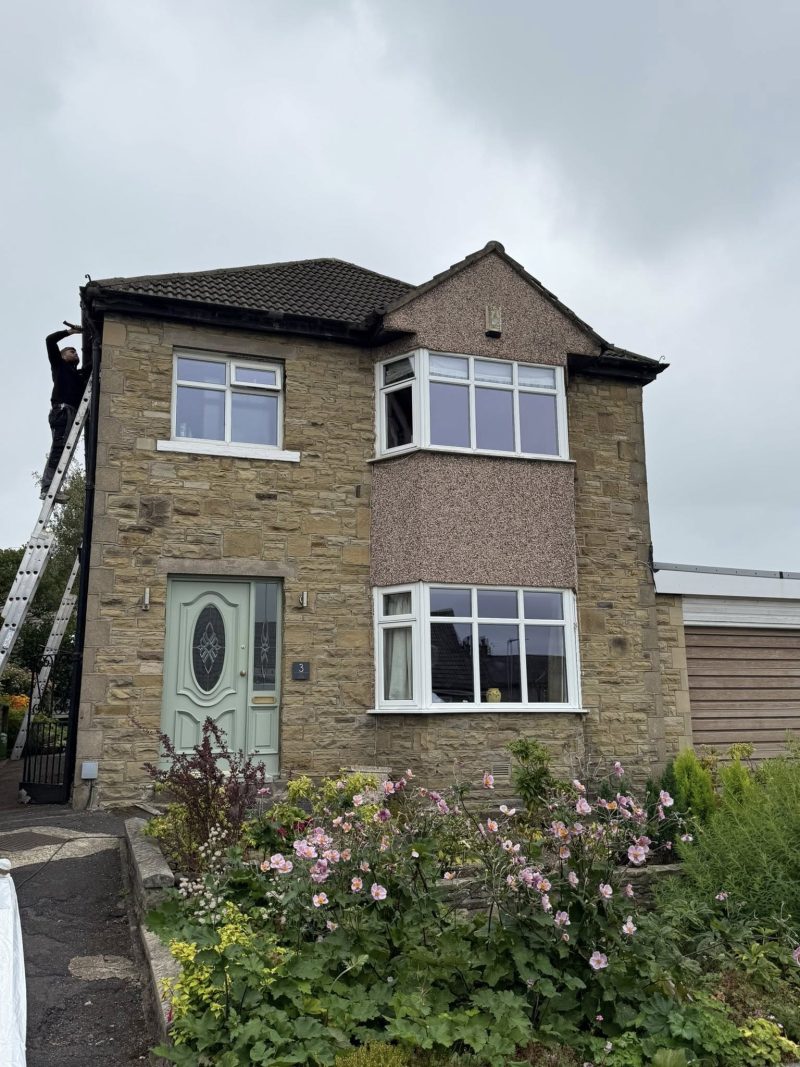 UPVC-Fascia-Boards-Aluminium-Seamless-Gutters-in-Clitheroe.jpg