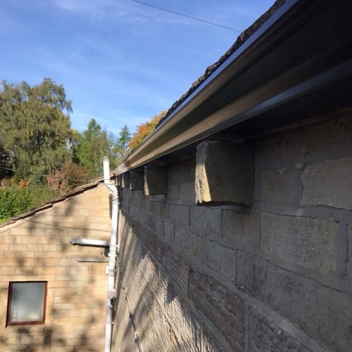 Guttering-replacement-Burnley-Lancashire.jpg