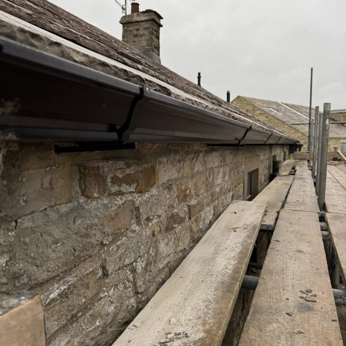 Premium-Seamless-Aluminium-Guttering-Install-in-Clitheroe-–-Adva.jpg